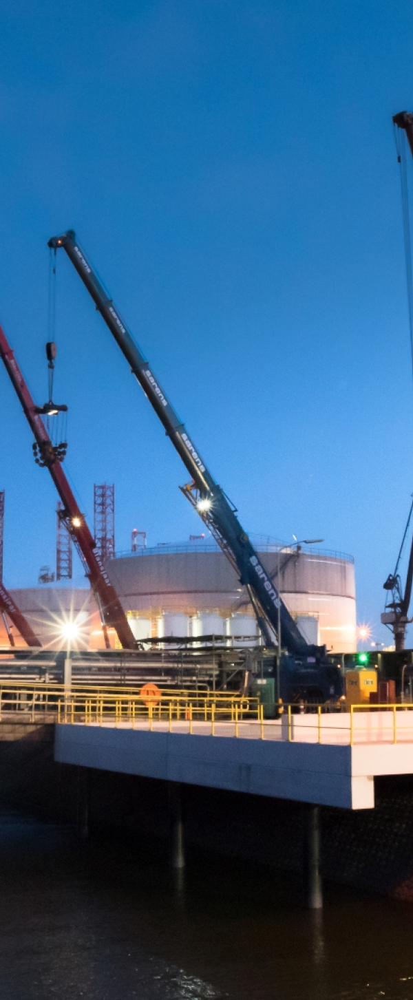 Connection between Vopak terminals in the Botlek area