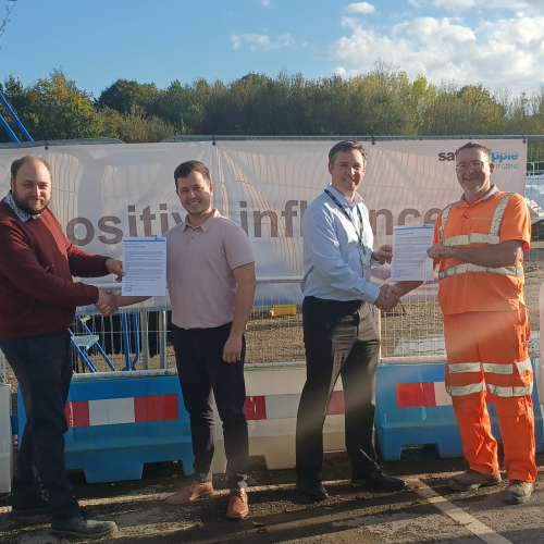 EA handing out awards to Ben and Tom.