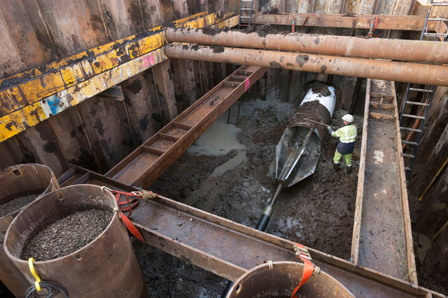 Construction of Beverwijk-Wijngaarden gas transport pipeline