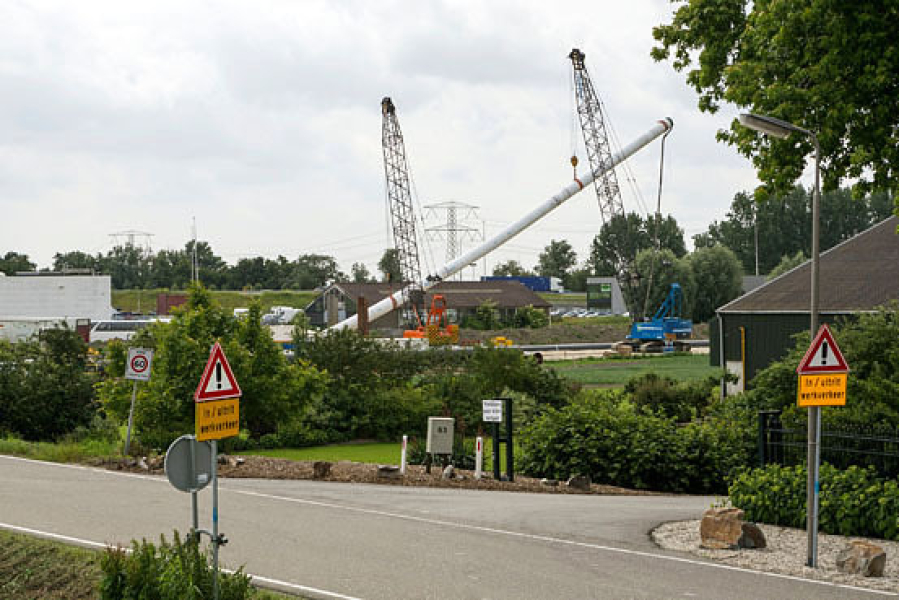 Construction of Beverwijk-Wijngaarden gas transport pipeline