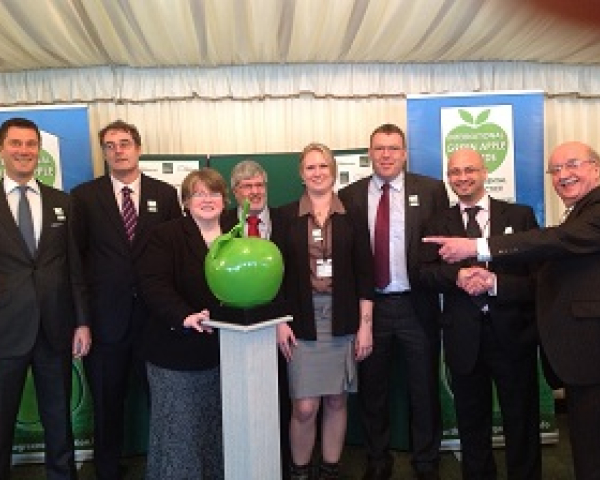 Green Apple Award 2012 photo low res.jpg